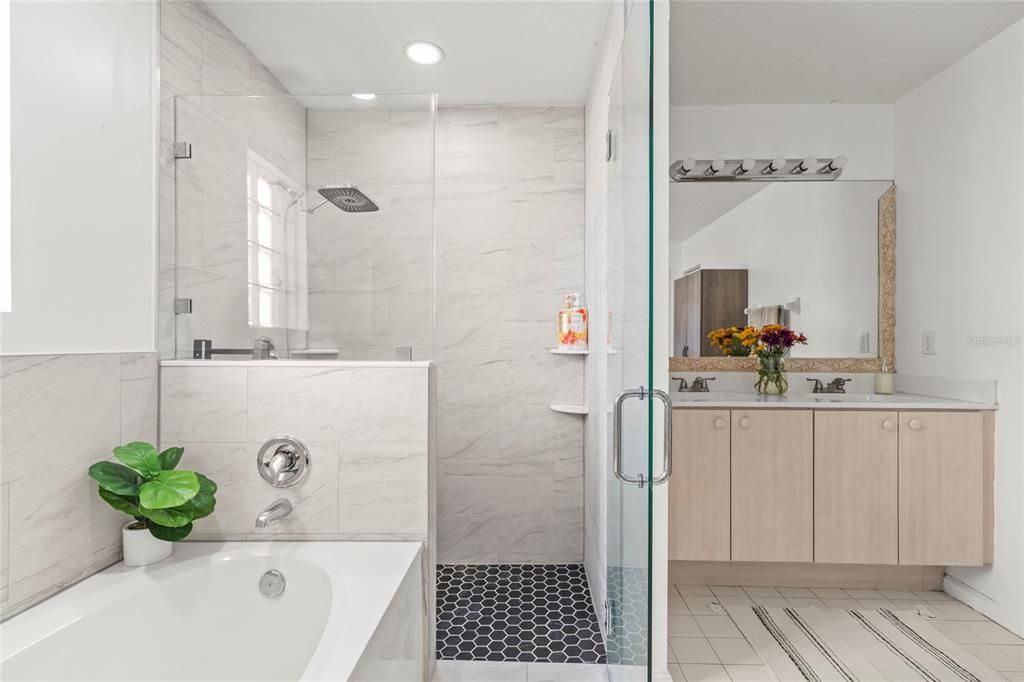 Activo con contrato: $469,900 (3 camas, 2 baños, 1453 Pies cuadrados)