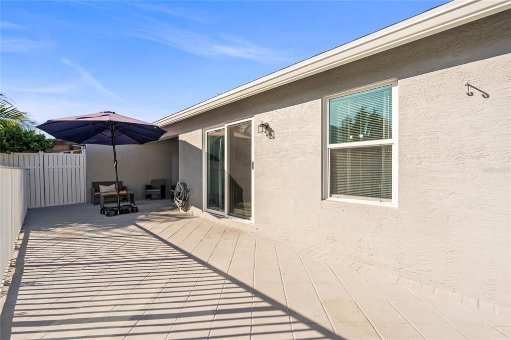 Activo con contrato: $469,900 (3 camas, 2 baños, 1453 Pies cuadrados)