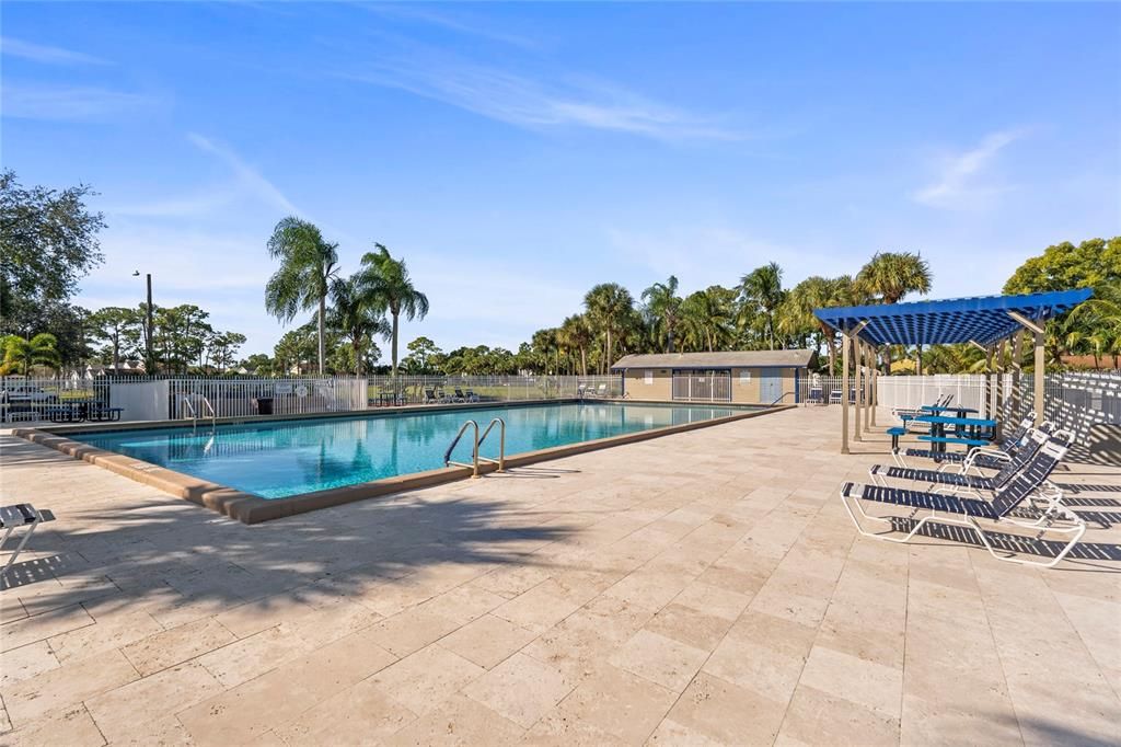 Activo con contrato: $469,900 (3 camas, 2 baños, 1453 Pies cuadrados)