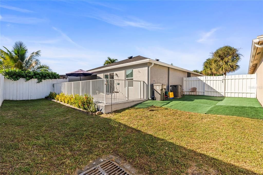 Activo con contrato: $469,900 (3 camas, 2 baños, 1453 Pies cuadrados)