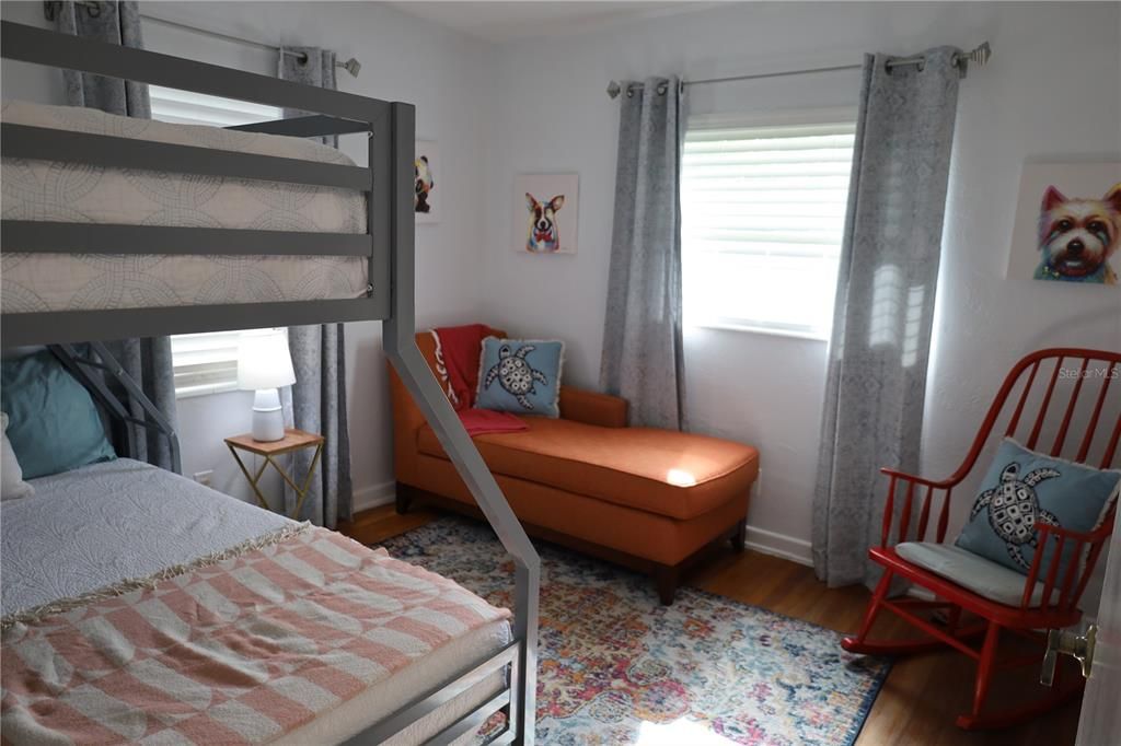 En Venta: $689,999 (3 camas, 2 baños, 1504 Pies cuadrados)