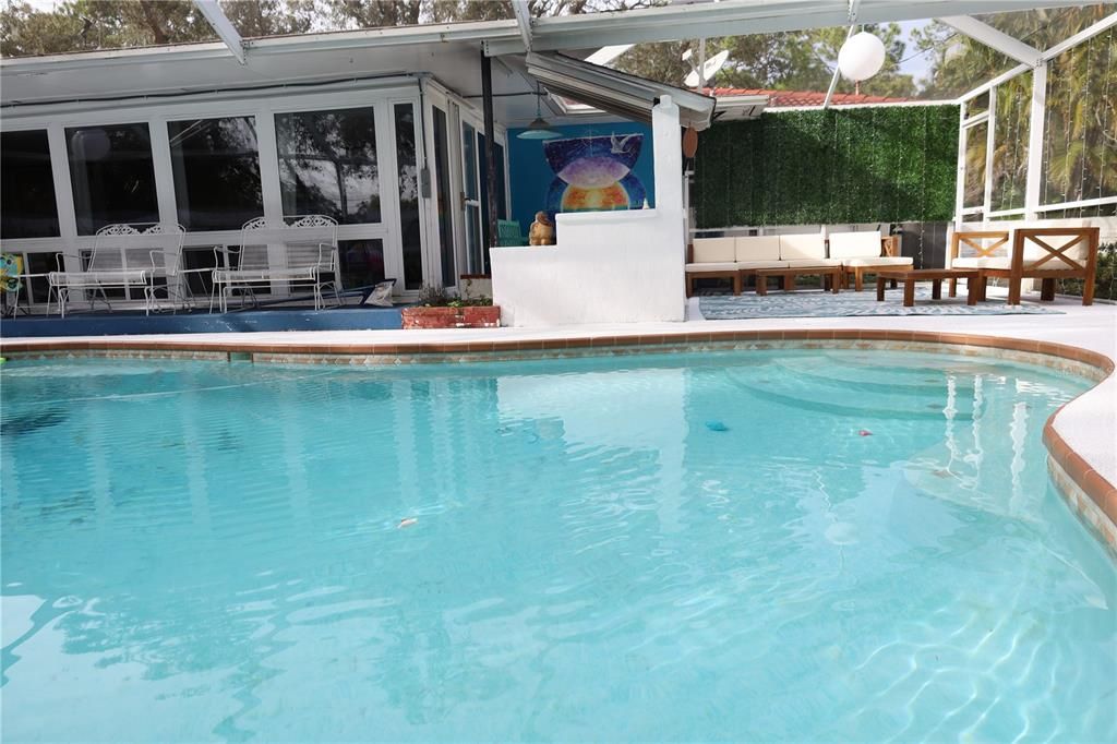 En Venta: $689,999 (3 camas, 2 baños, 1504 Pies cuadrados)