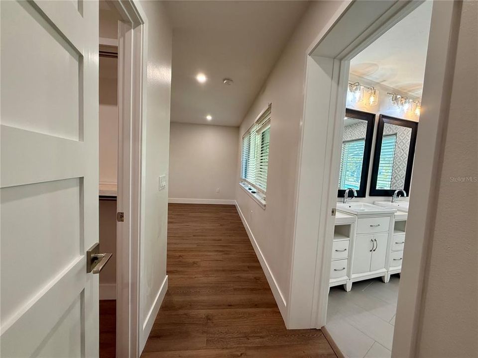 На продажу: $1,795,000 (4 спален, 3 ванн, 3605 Квадратных фут)