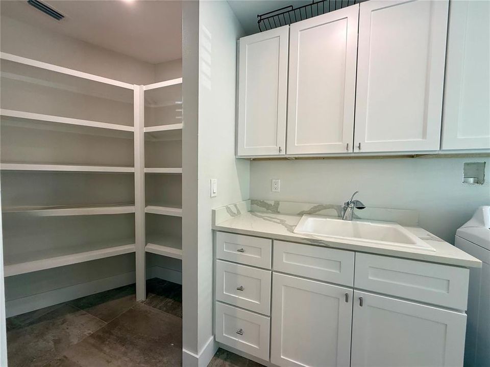 На продажу: $1,795,000 (4 спален, 3 ванн, 3605 Квадратных фут)