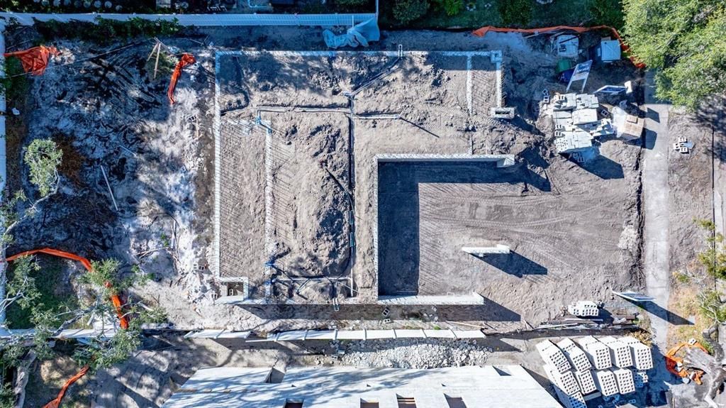 For Sale: $2,195,000 (5 beds, 4 baths, 3804 Square Feet)