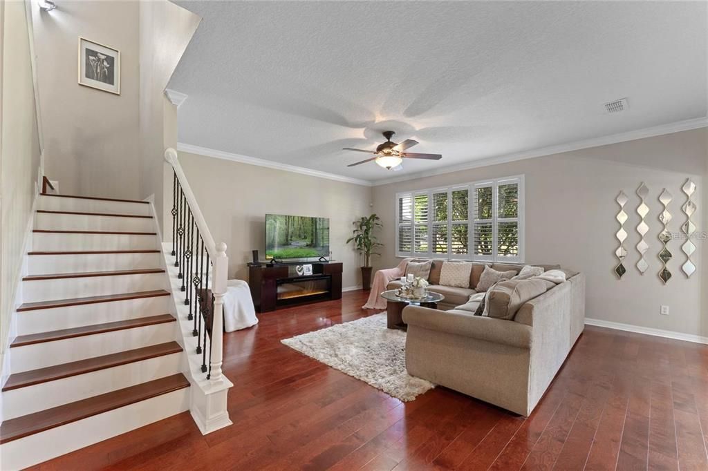 En Renta: $2,950 (3 camas, 2 baños, 2597 Pies cuadrados)