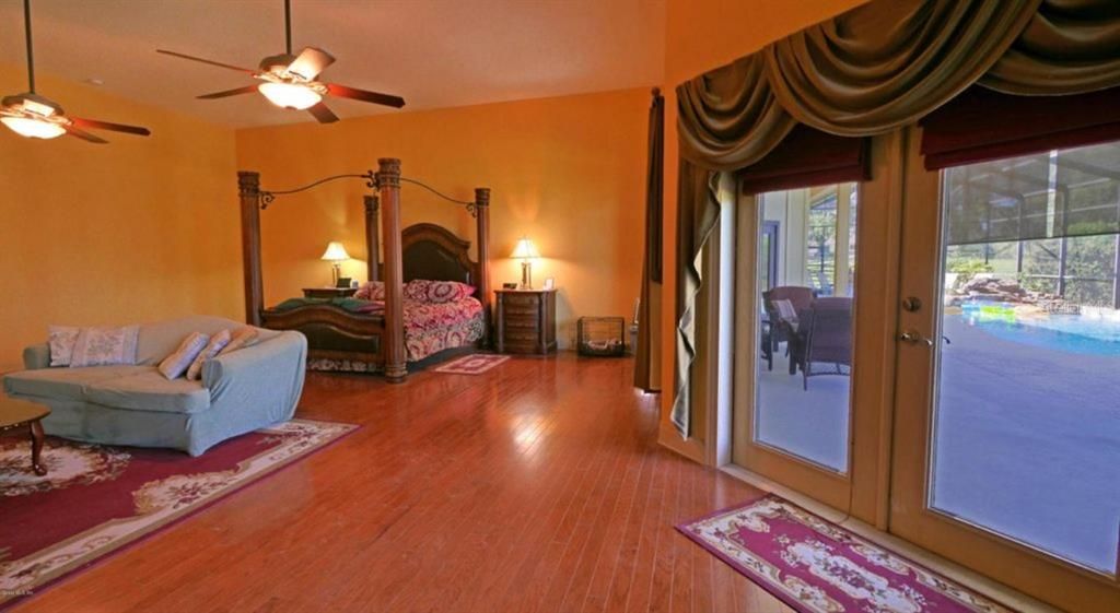 For Sale: $1,850,000 (6 beds, 4 baths, 12578 Square Feet)