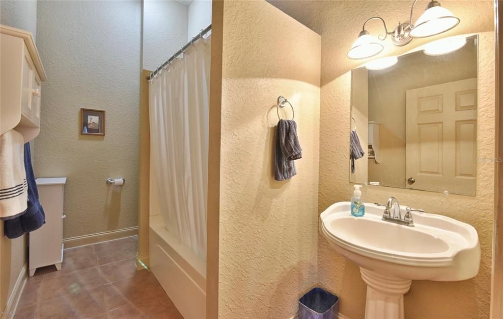 For Sale: $1,850,000 (6 beds, 4 baths, 12578 Square Feet)