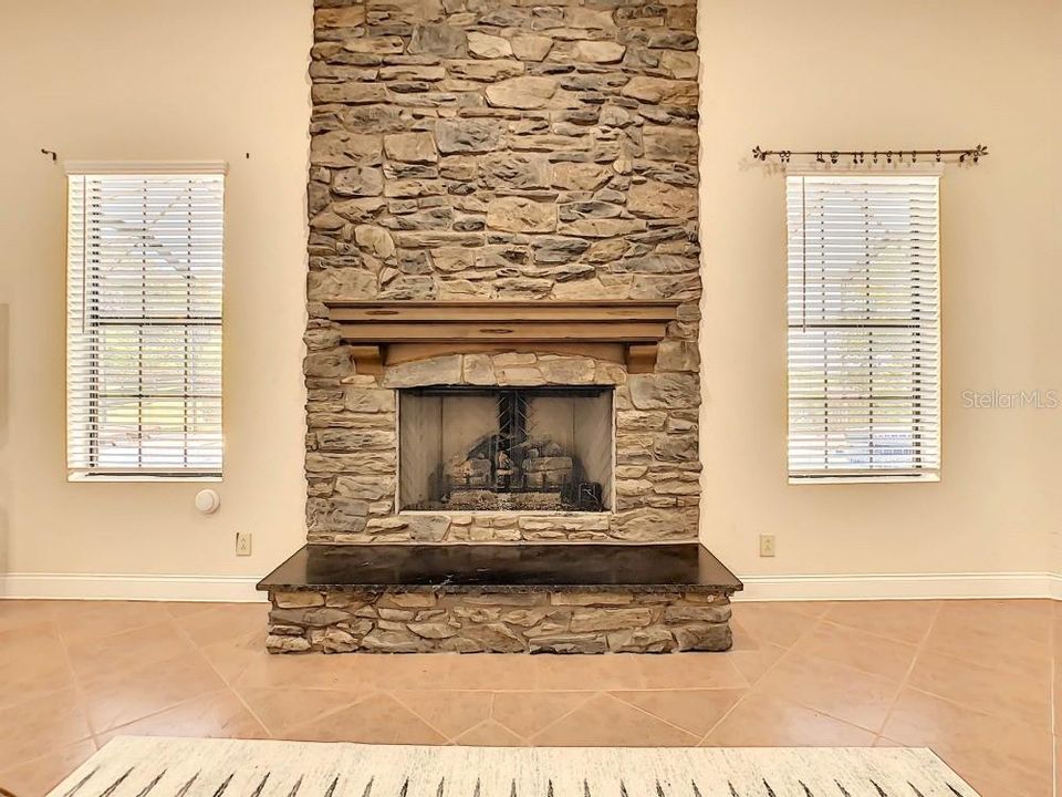 For Sale: $1,850,000 (6 beds, 4 baths, 12578 Square Feet)