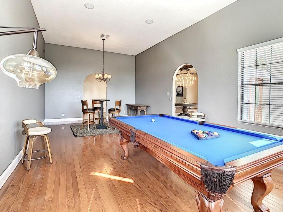 For Sale: $1,850,000 (6 beds, 4 baths, 12578 Square Feet)