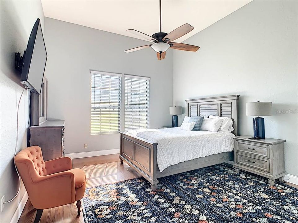 For Sale: $1,850,000 (6 beds, 4 baths, 12578 Square Feet)