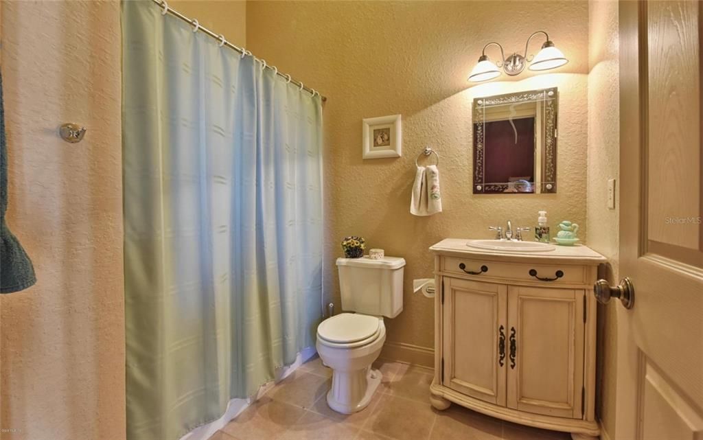 For Sale: $1,850,000 (6 beds, 4 baths, 12578 Square Feet)