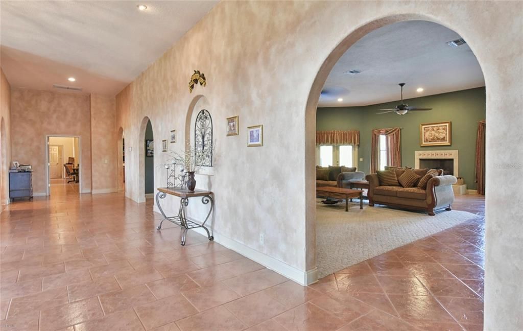 For Sale: $1,850,000 (6 beds, 4 baths, 12578 Square Feet)