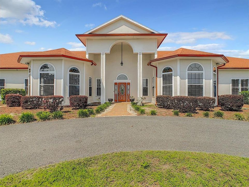 For Sale: $1,850,000 (6 beds, 4 baths, 12578 Square Feet)