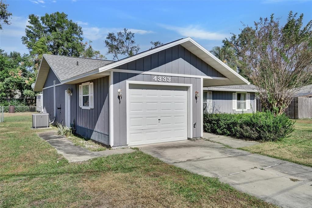 На продажу: $199,900 (3 спален, 2 ванн, 1240 Квадратных фут)