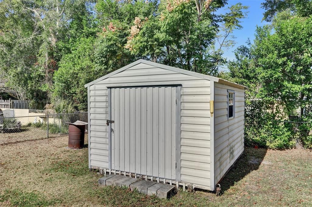 На продажу: $199,900 (3 спален, 2 ванн, 1240 Квадратных фут)