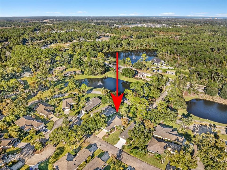 合同活跃: $235,000 (2 贝兹, 2 浴室, 1596 平方英尺)