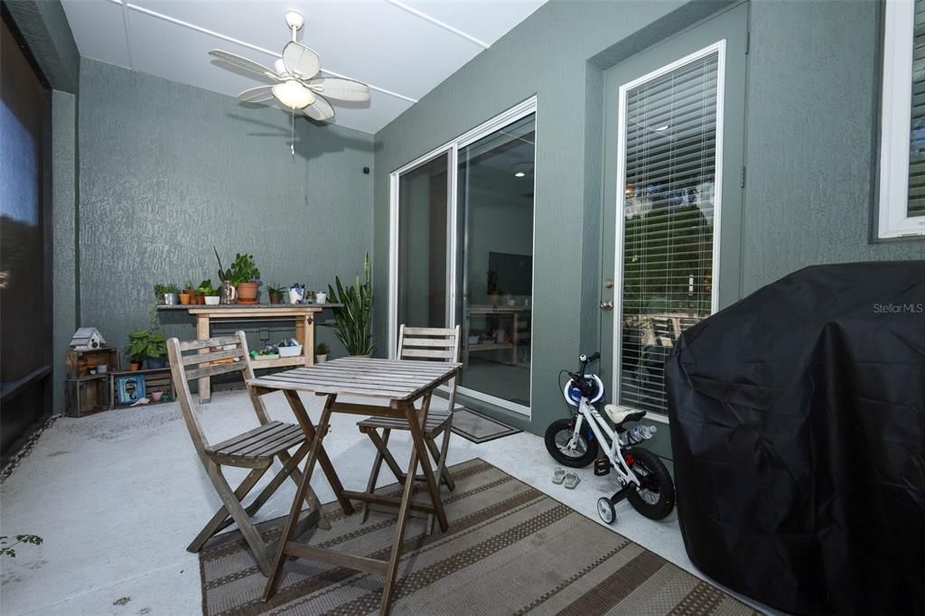 For Sale: $525,000 (3 beds, 2 baths, 2060 Square Feet)