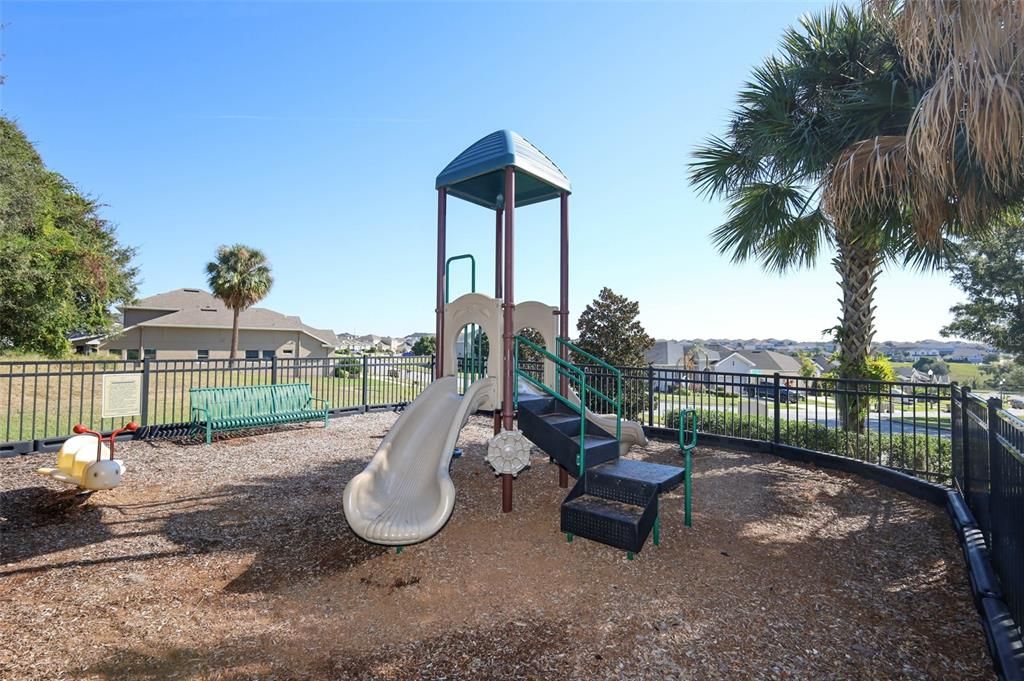 For Sale: $525,000 (3 beds, 2 baths, 2060 Square Feet)