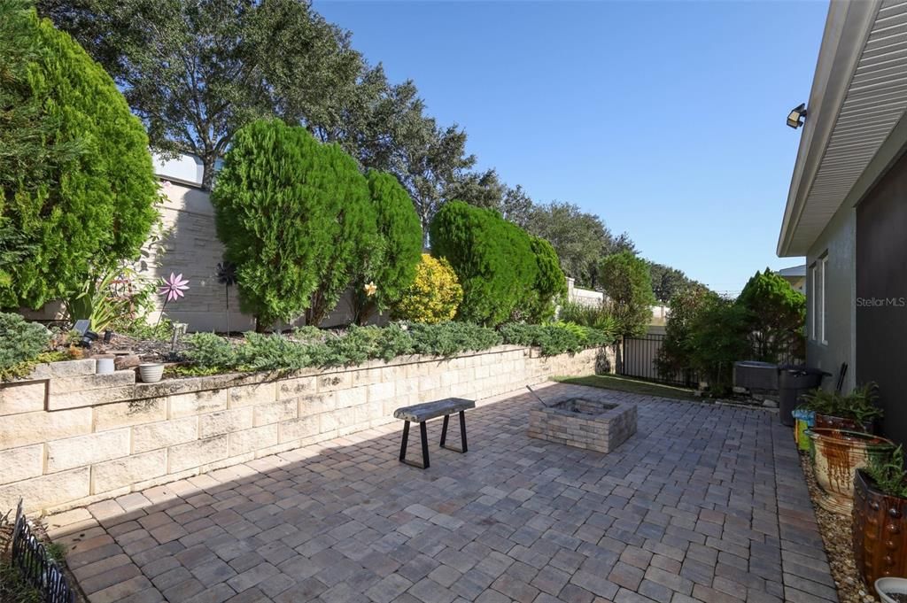 For Sale: $525,000 (3 beds, 2 baths, 2060 Square Feet)