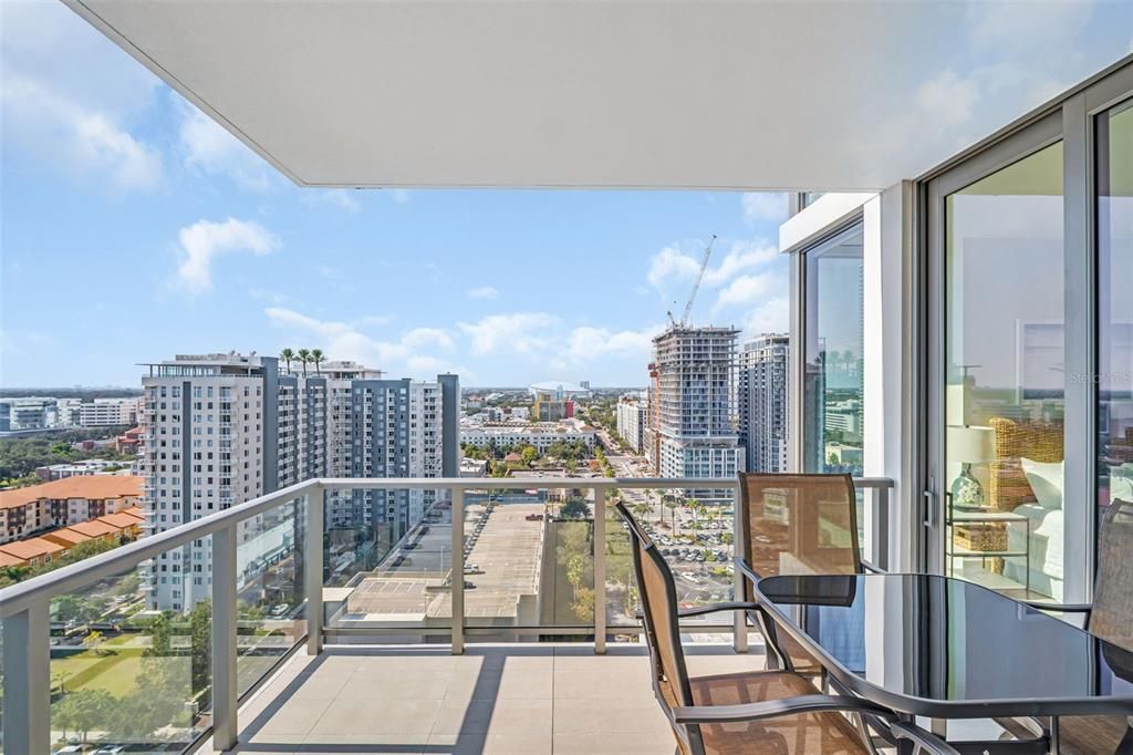 For Sale: $2,195,000 (2 beds, 3 baths, 2172 Square Feet)