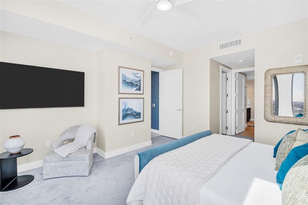 For Sale: $2,195,000 (2 beds, 3 baths, 2172 Square Feet)