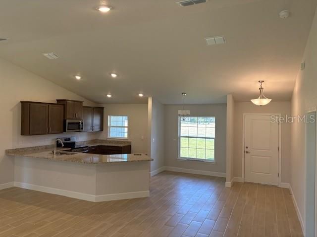 En Venta: $319,600 (3 camas, 2 baños, 1540 Pies cuadrados)