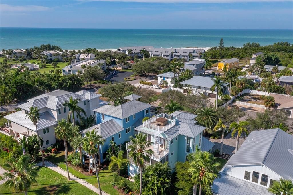 For Sale: $2,795,000 (4 beds, 4 baths, 2900 Square Feet)