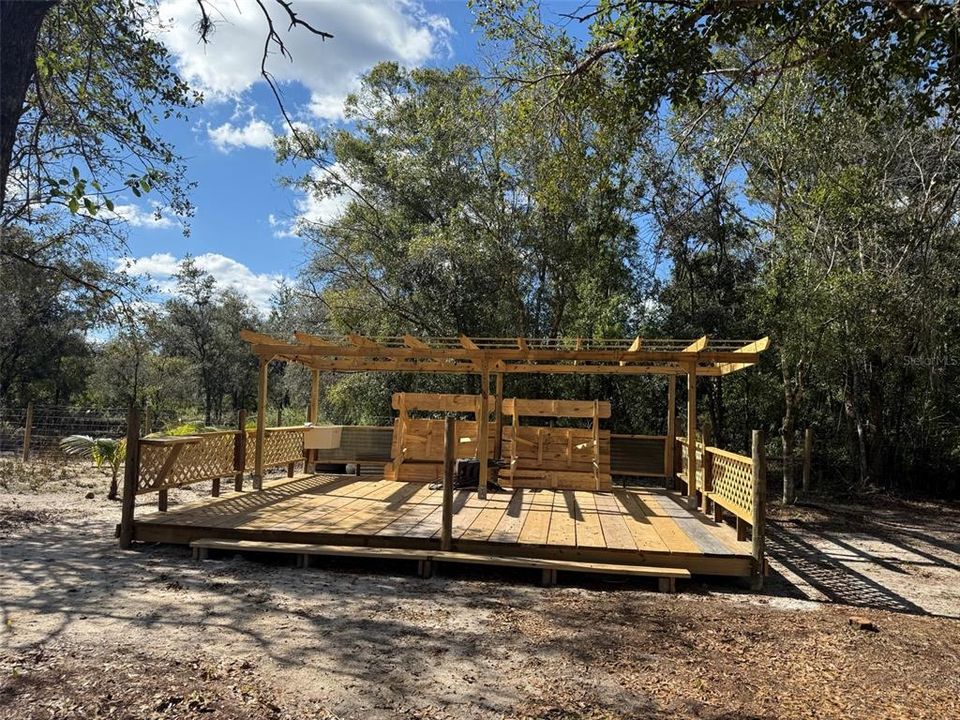 For Sale: $69,900 (1.25 acres)