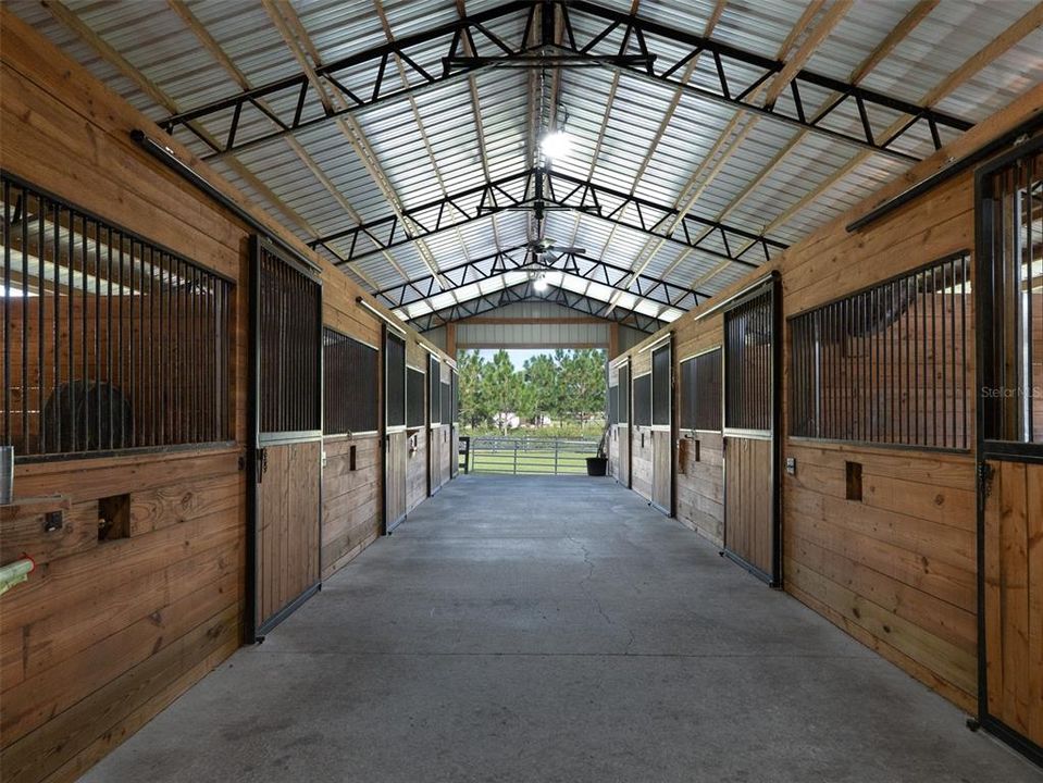 На продажу: $1,685,000 (3 спален, 2 ванн, 1800 Квадратных фут)