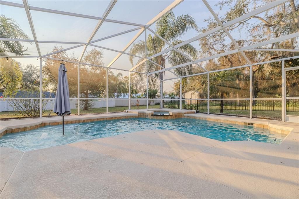 For Sale: $609,900 (4 beds, 2 baths, 2163 Square Feet)