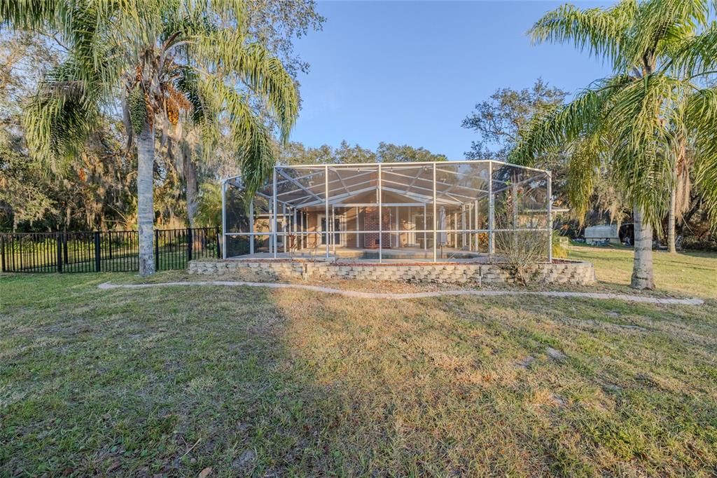 For Sale: $609,900 (4 beds, 2 baths, 2163 Square Feet)