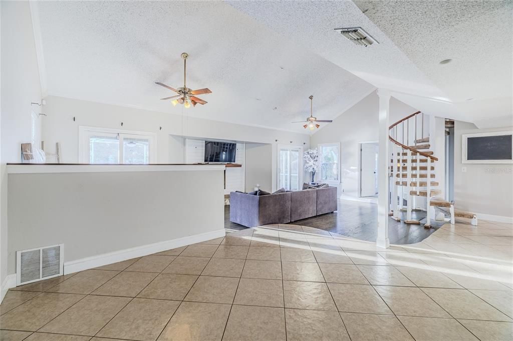 For Sale: $609,900 (4 beds, 2 baths, 2163 Square Feet)