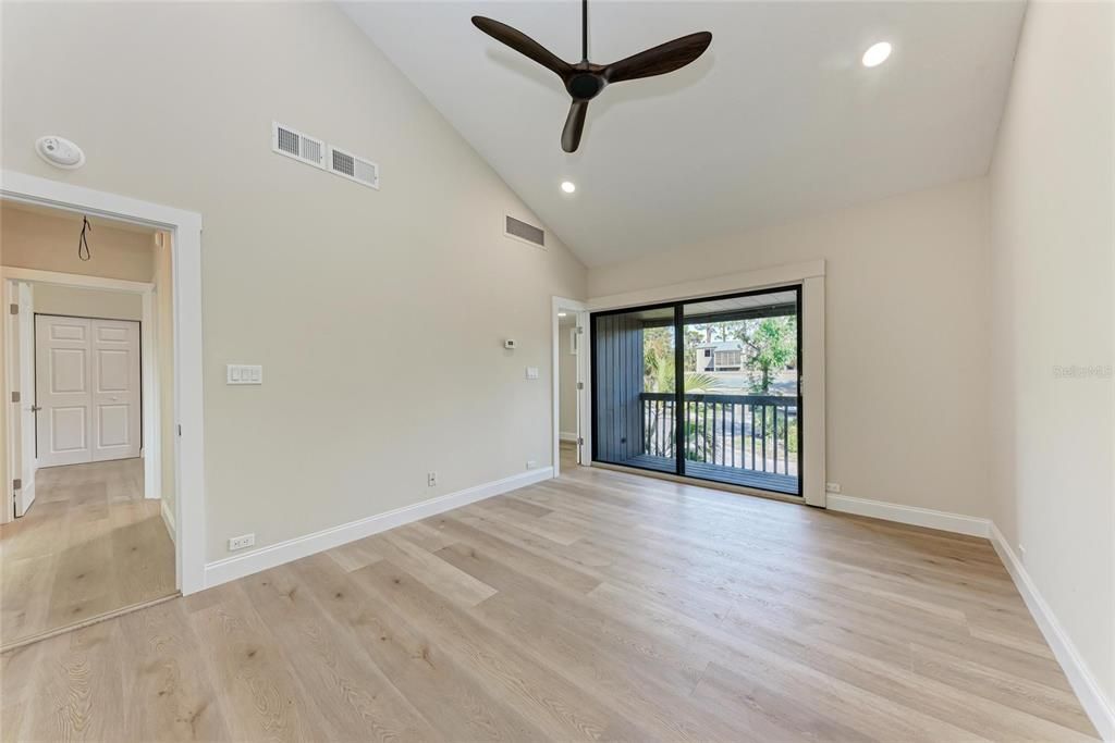 En Venta: $235,000 (2 camas, 2 baños, 1224 Pies cuadrados)