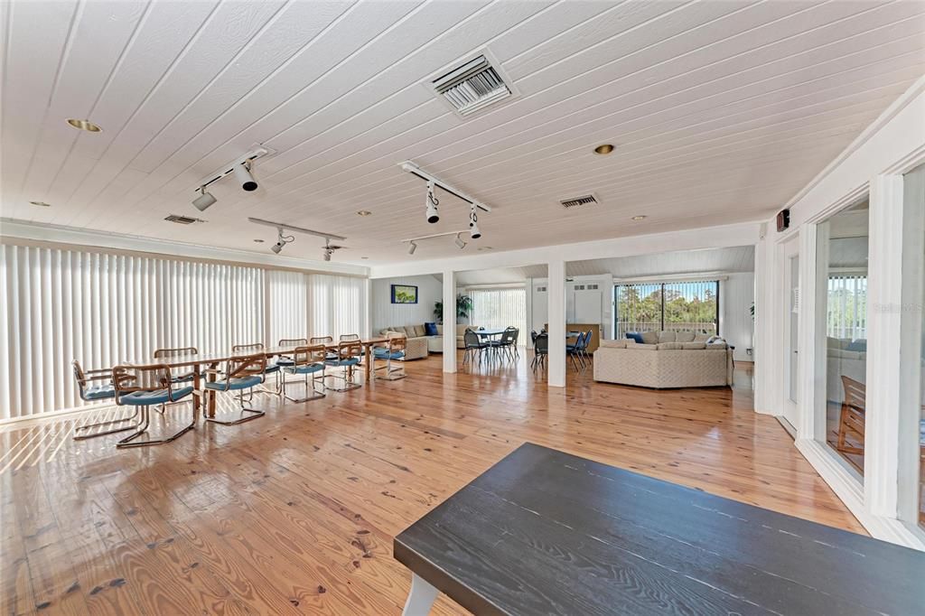 En Venta: $235,000 (2 camas, 2 baños, 1224 Pies cuadrados)