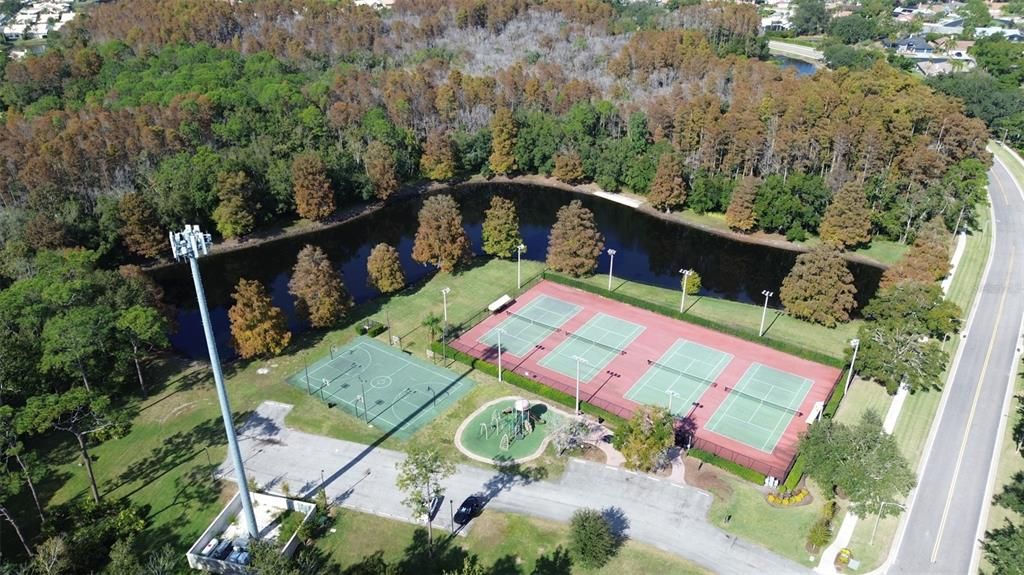 For Sale: $180,000 (2 beds, 2 baths, 1030 Square Feet)