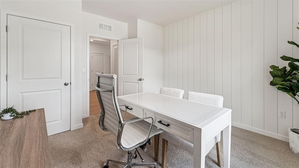 待售: $476,321 (4 贝兹, 2 浴室, 1828 平方英尺)