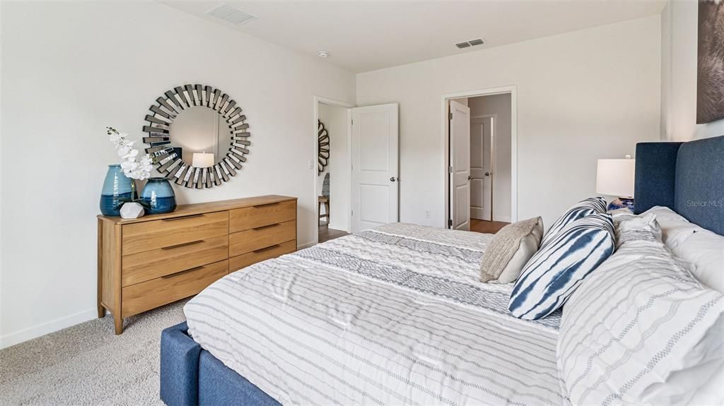 待售: $476,321 (4 贝兹, 2 浴室, 1828 平方英尺)