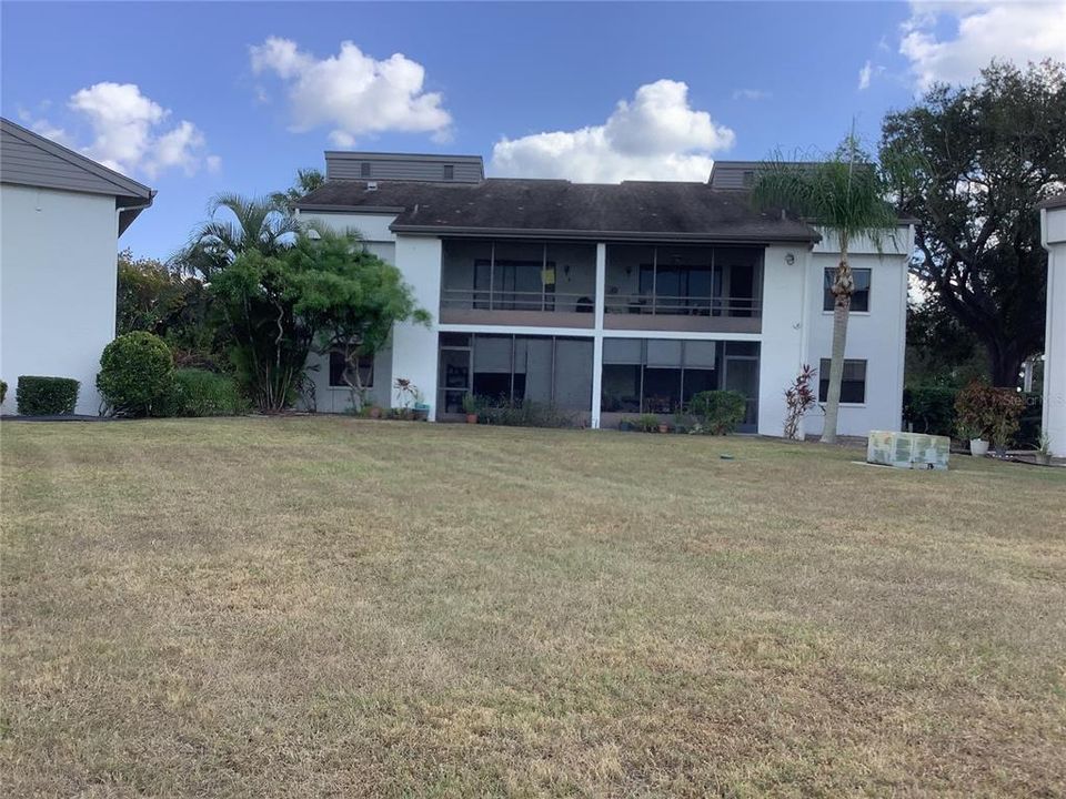 待售: $200,000 (2 贝兹, 2 浴室, 1135 平方英尺)