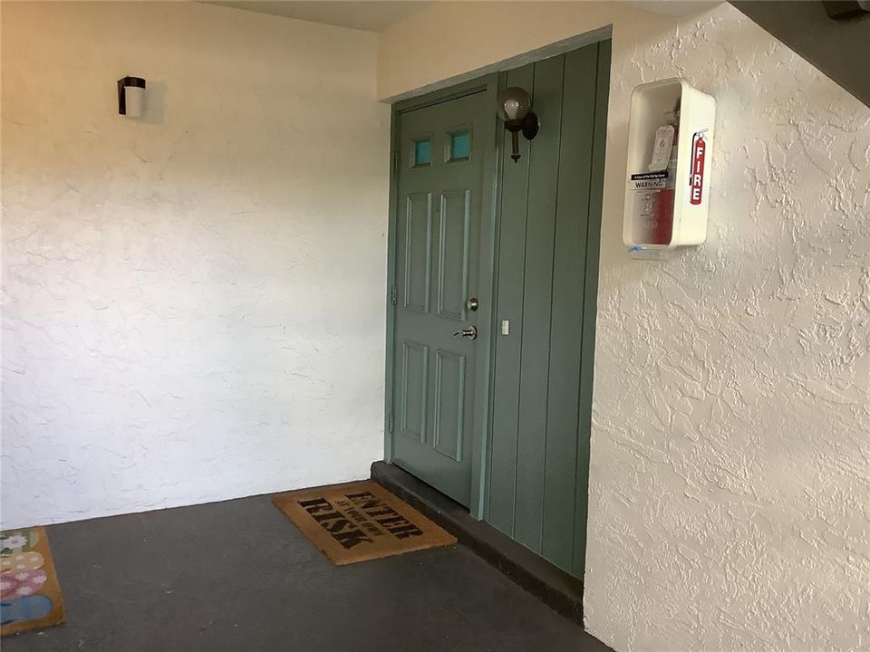 待售: $200,000 (2 贝兹, 2 浴室, 1135 平方英尺)