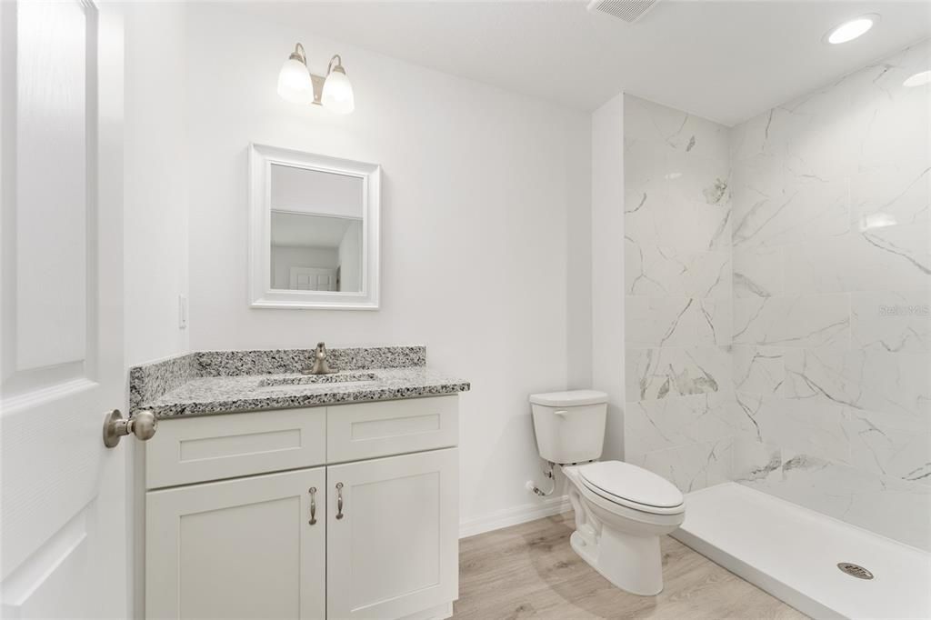 For Sale: $239,900 (3 beds, 2 baths, 1287 Square Feet)