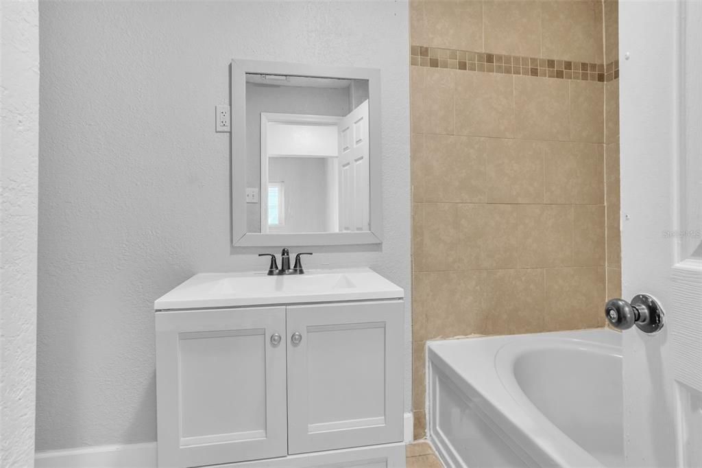 For Sale: $245,000 (4 beds, 2 baths, 1362 Square Feet)