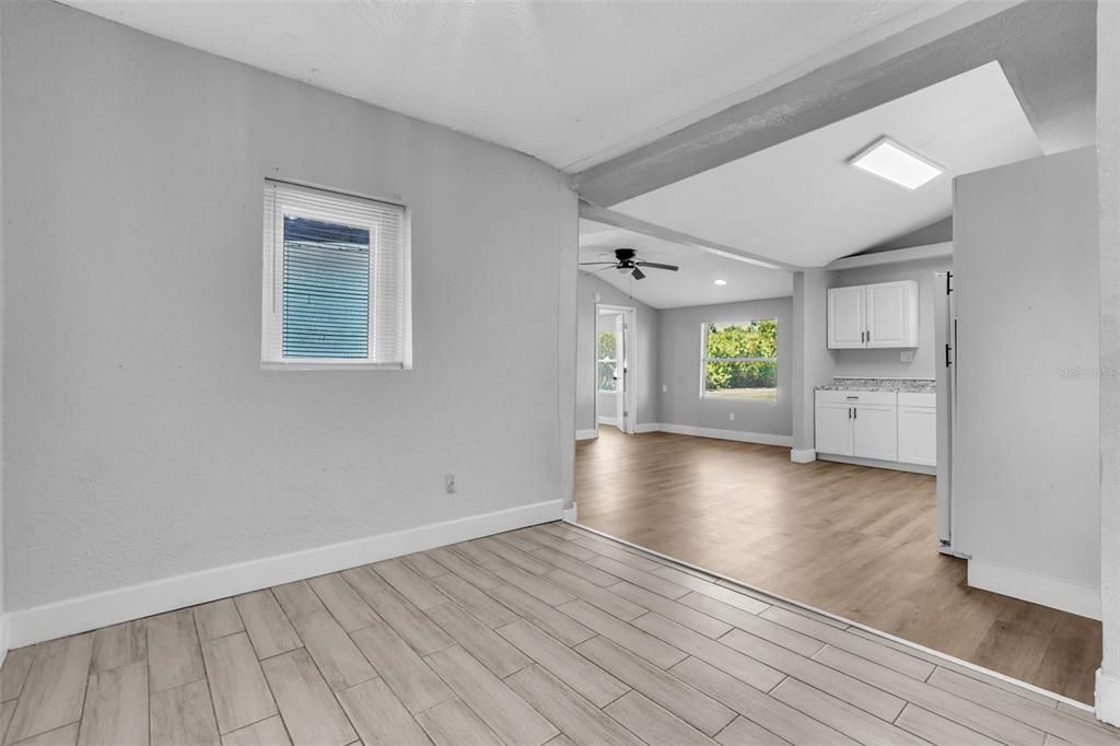 For Sale: $245,000 (4 beds, 2 baths, 1362 Square Feet)