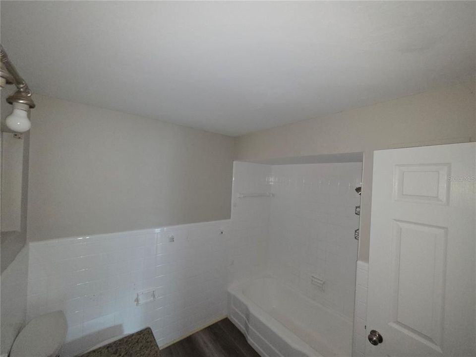 For Sale: $275,000 (3 beds, 3 baths, 1444 Square Feet)