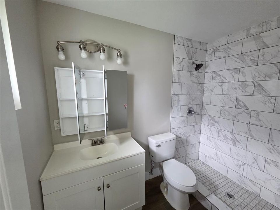 For Sale: $275,000 (3 beds, 3 baths, 1444 Square Feet)