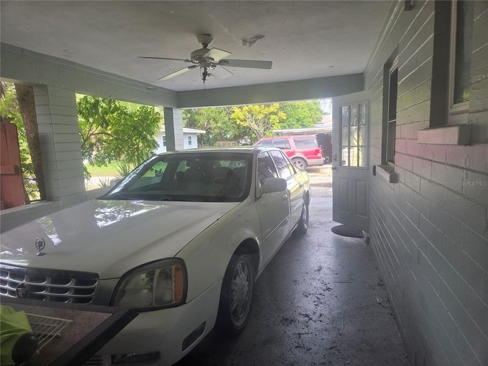 For Sale: $275,000 (3 beds, 3 baths, 1444 Square Feet)