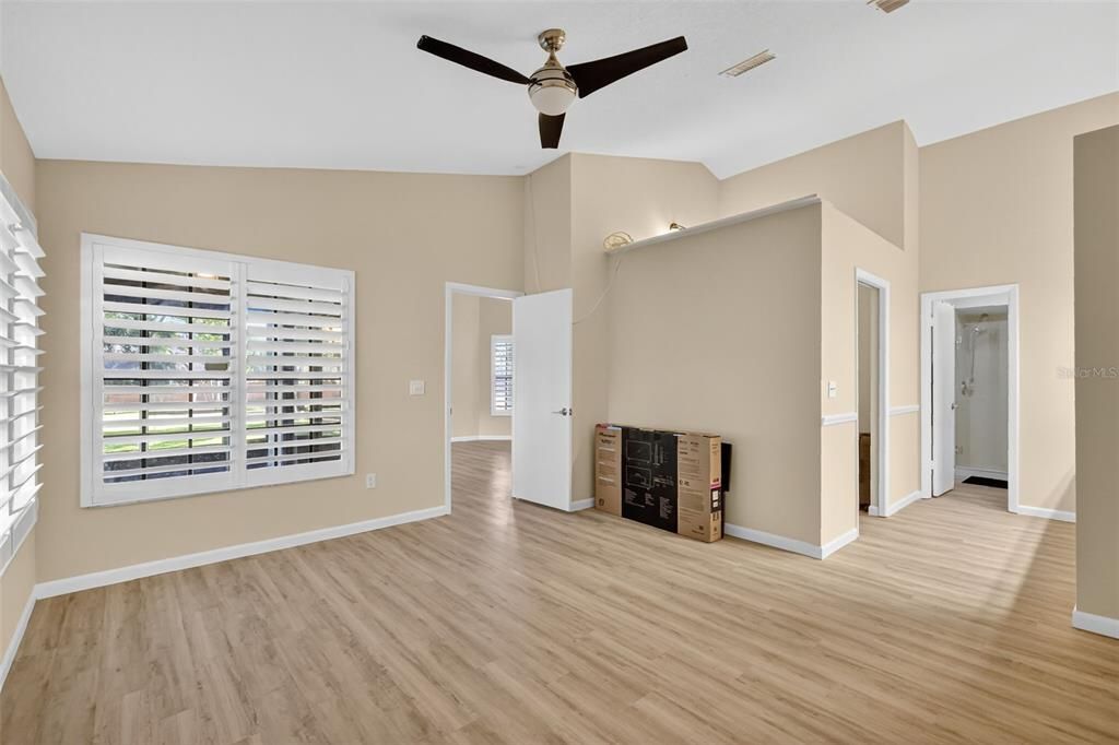 En Venta: $339,000 (3 camas, 2 baños, 1372 Pies cuadrados)