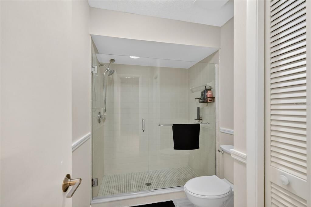 En Venta: $339,000 (3 camas, 2 baños, 1372 Pies cuadrados)