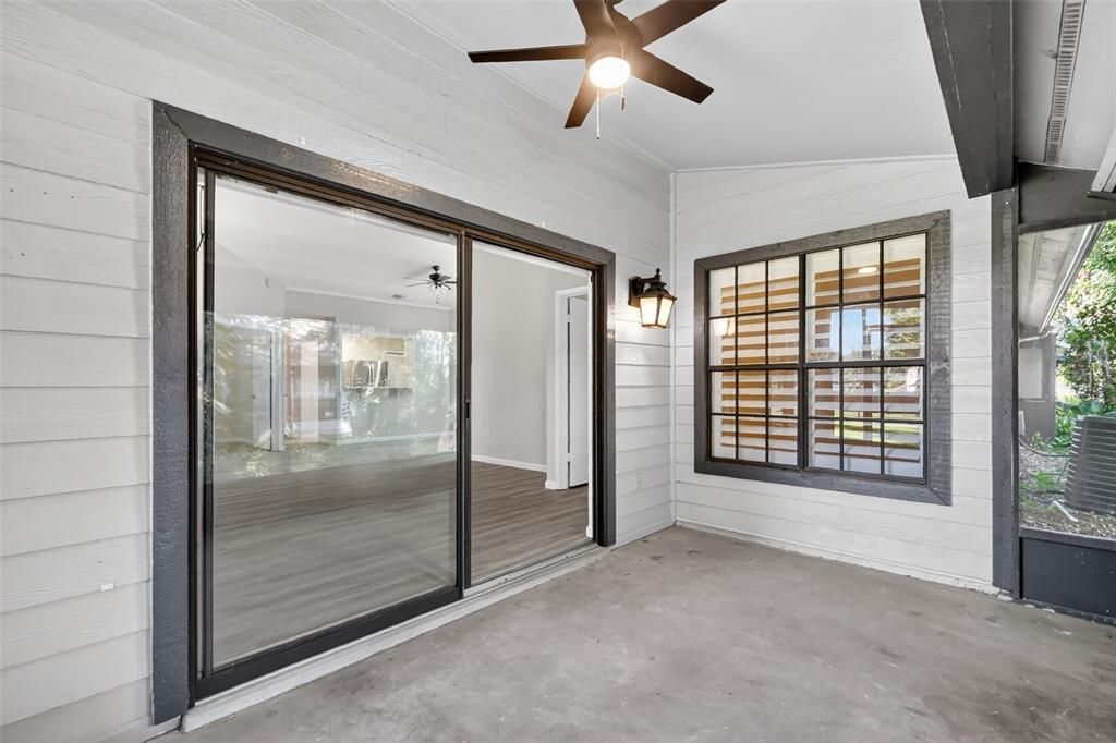 En Venta: $339,000 (3 camas, 2 baños, 1372 Pies cuadrados)