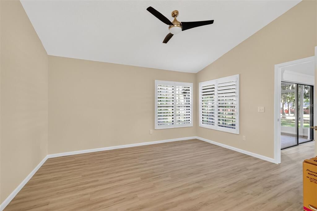 En Venta: $339,000 (3 camas, 2 baños, 1372 Pies cuadrados)